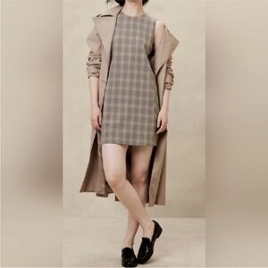 Banana Republic PLAID SHIFT MINI DRESS Neutral Plaid Preppy Modern Minimalist